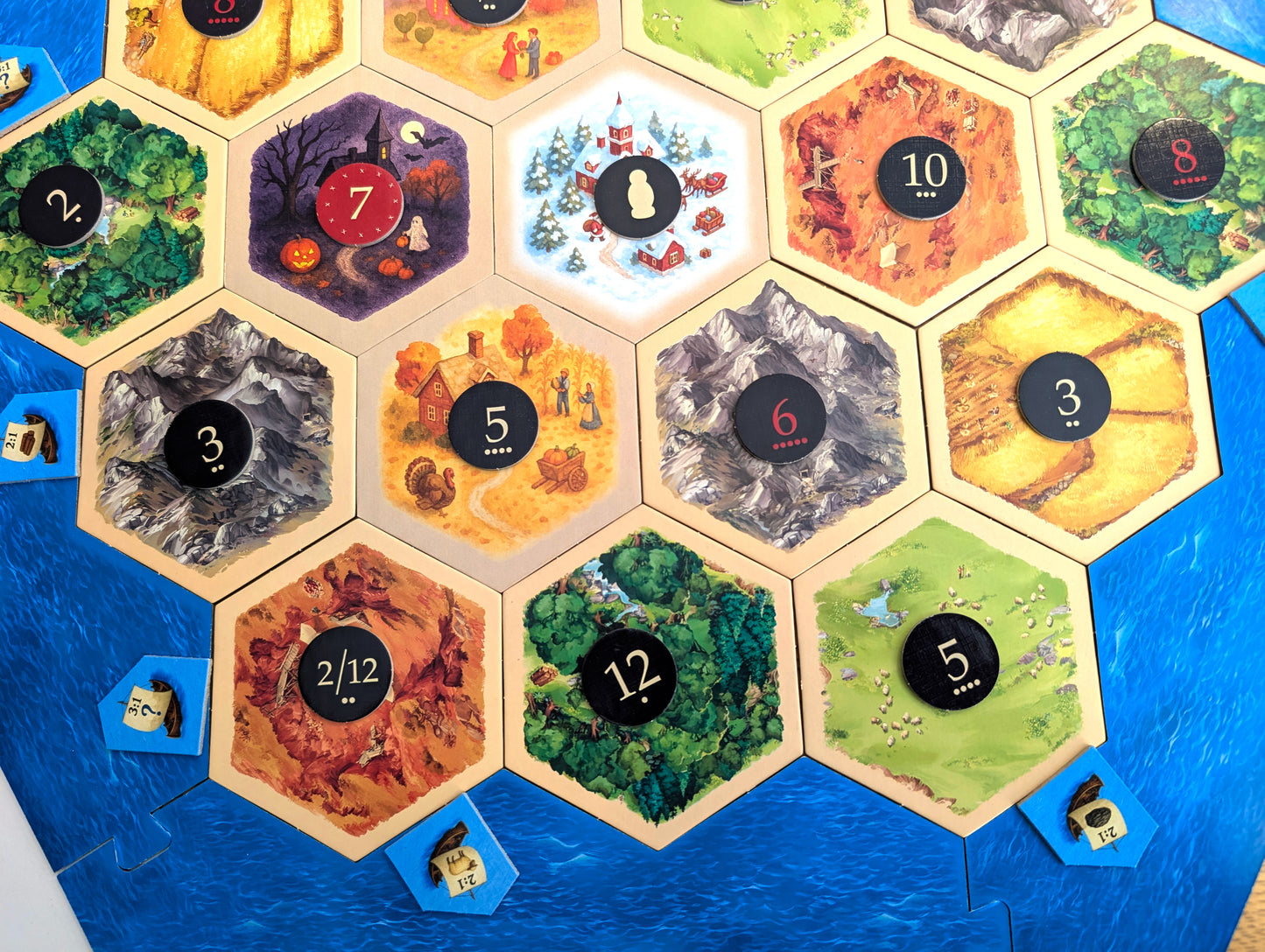 Dark Mode Replacement Number Tokens with Alphabet and Roll Chance Indicator compatible with Catan's Settlers of Catan 5-6 Player Extension