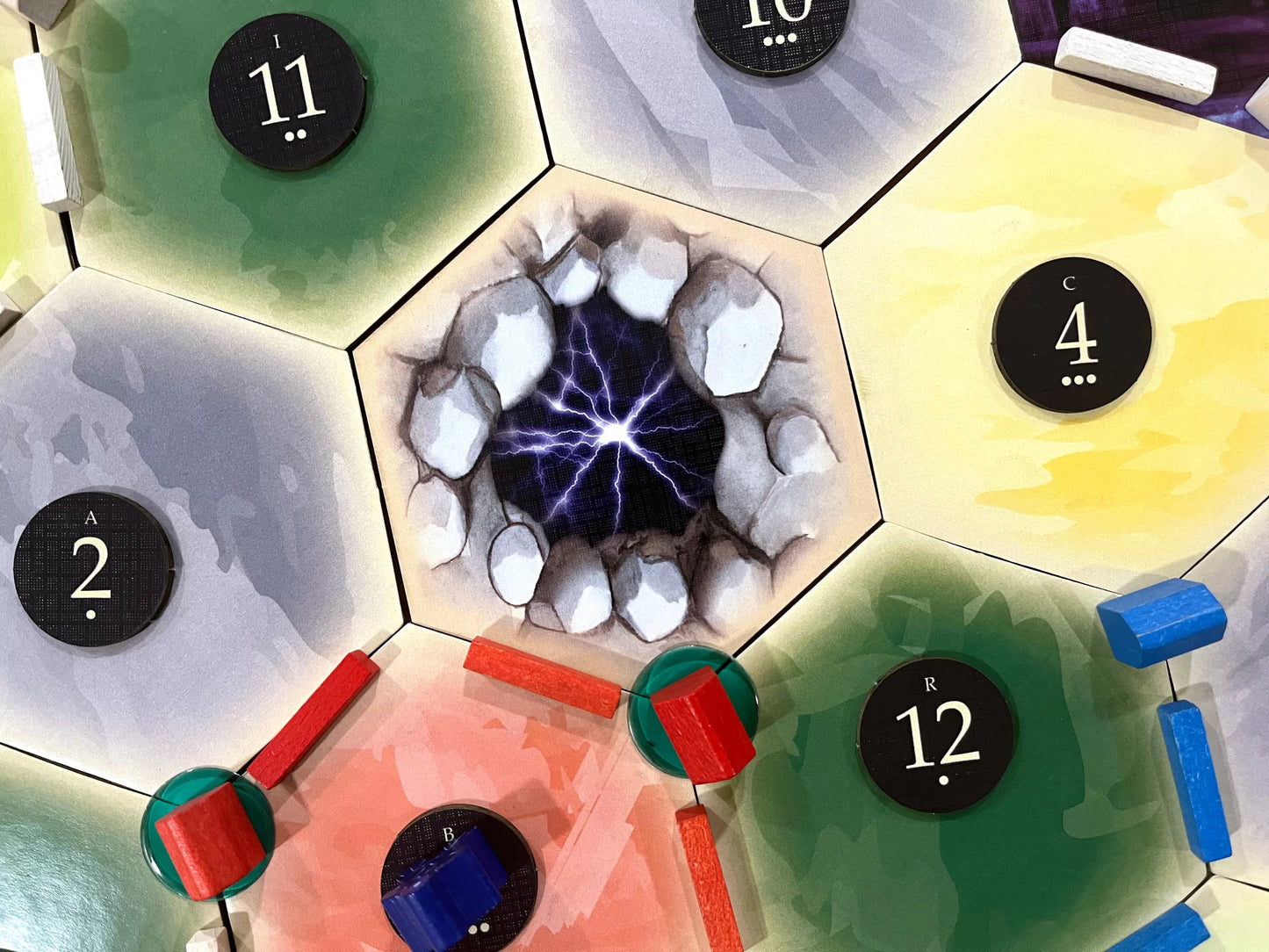 Elemental Golem Scenario compatible with Catan's Settlers of Catan and Seafarers Expansion